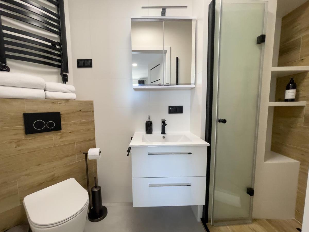 Urban Apartments Premium Baildona 18A, Free Garage, Self Check-In Катовіце Екстер'єр фото
