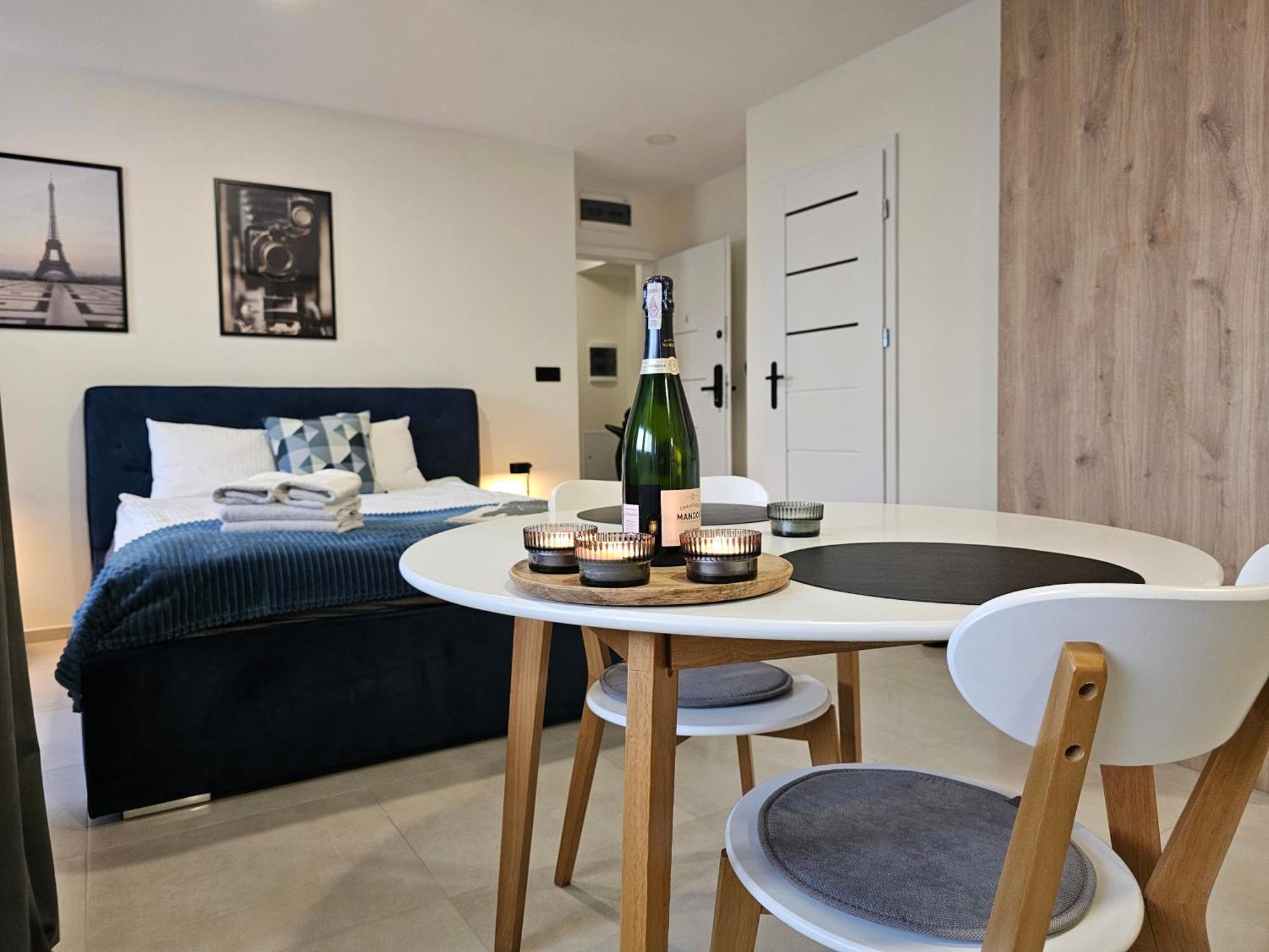 Urban Apartments Premium Baildona 18A, Free Garage, Self Check-In Катовіце Екстер'єр фото